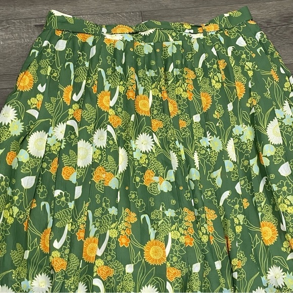 Modcloth A-line Swing Belted Skirt Floral Pleated Green White Oramhe Sz 2X - Picture 8 of 8